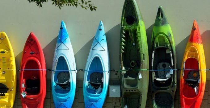 How to Choose a Kayak